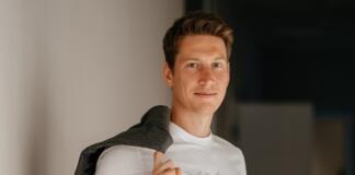 Зачем зарабатывает Никита Измайлов. Вырезка из интервью от YouTube-канала об IT-бизнесе «Точка G»